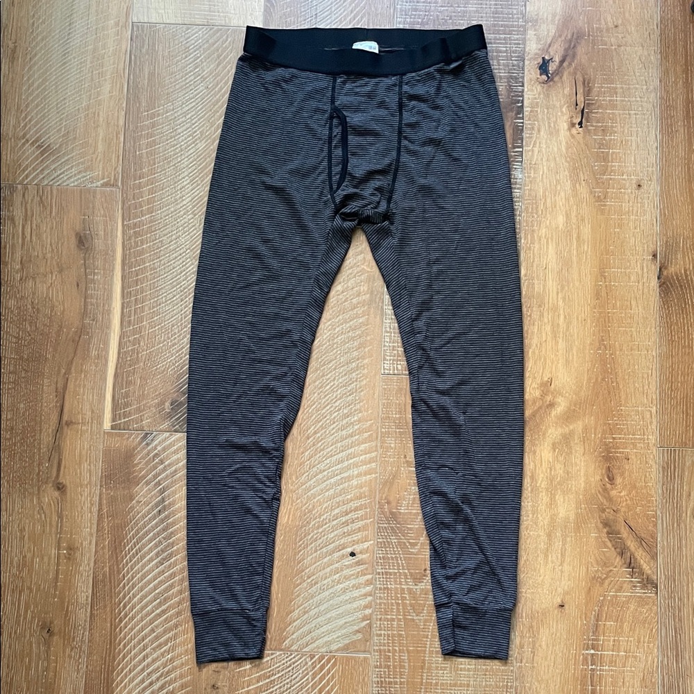 UNIQLO Men's Black Striped Long Underwear
